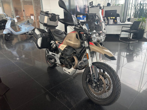 Moto Guzzi V85 TT Travel